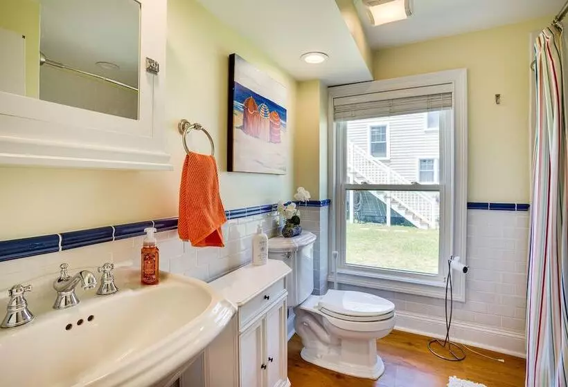 Dewey Beach Cottage Near Ocean   Walk To Beach!