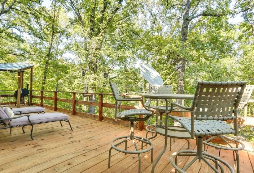 Dog Friendly Kingston Cabin W/ Wraparound Deck!