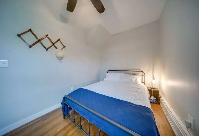 Historical Magnesia Springs Home, Near Kayaking!