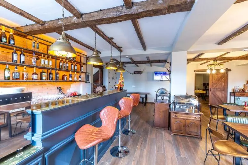 Hotelli Pine Chalets By Ka Group