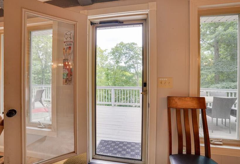 Lakefront Cadiz Home W/ Hot Tub!