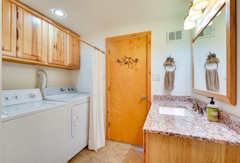 Lakefront Queensbury Home: Kayaks + Boat Dock