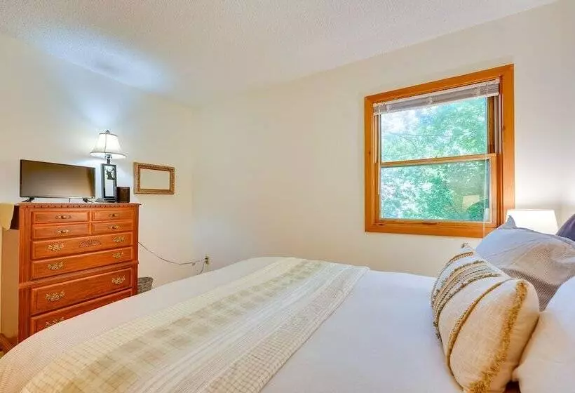 Lakefront Queensbury Home: Kayaks + Boat Dock