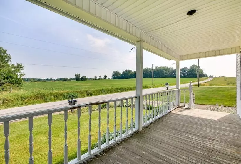 Countryside Home In Wooster W/ Patio & Fire Pit