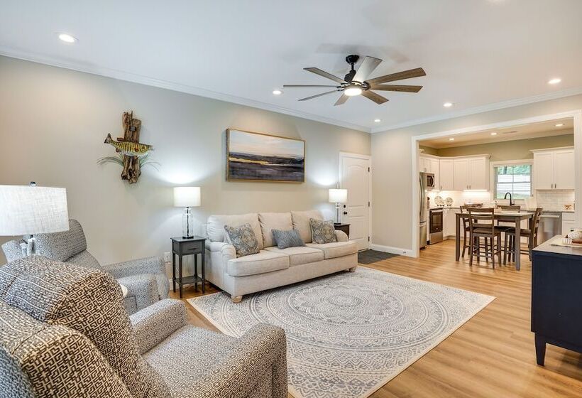 Modern Kentucky Lake Home: Pool & Boat Ramp Access