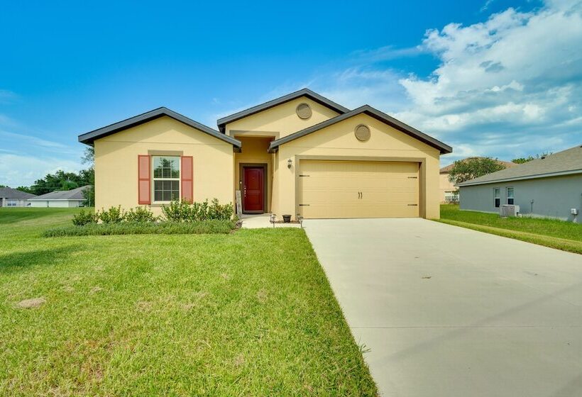 Modern Poinciana Retreat: 27 Mi To Disney World!