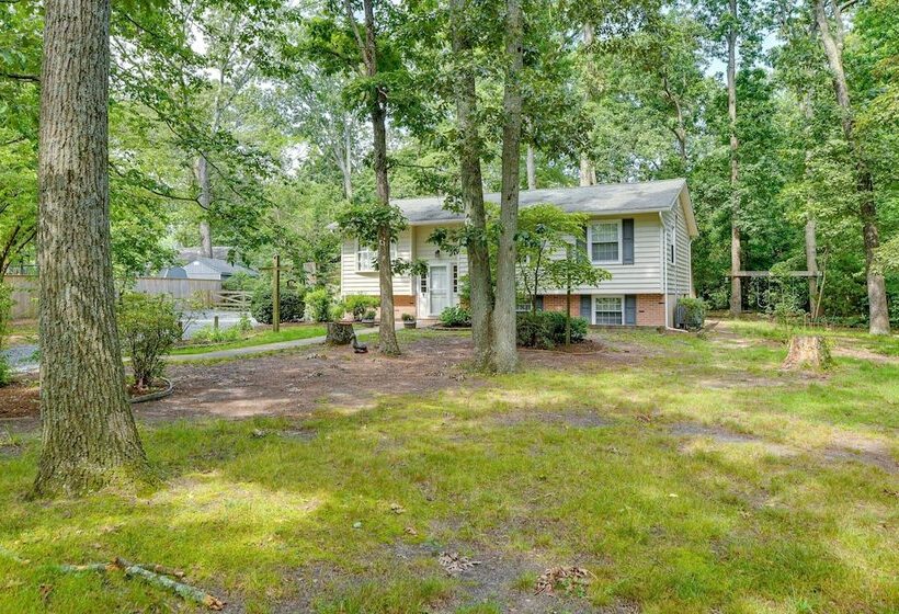 Pasadena Hideaway W/ Game Room & Fire Pit!