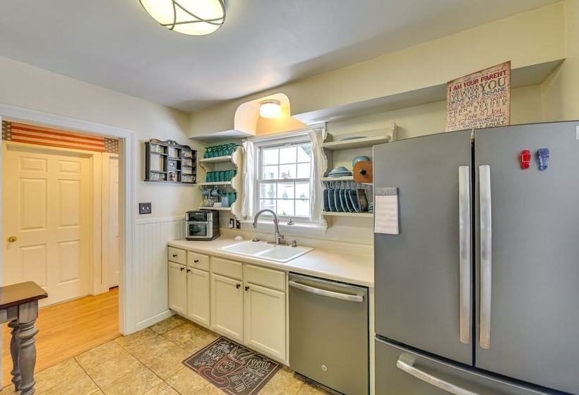 Pet Friendly Gloversville Cottage Near Golf Course