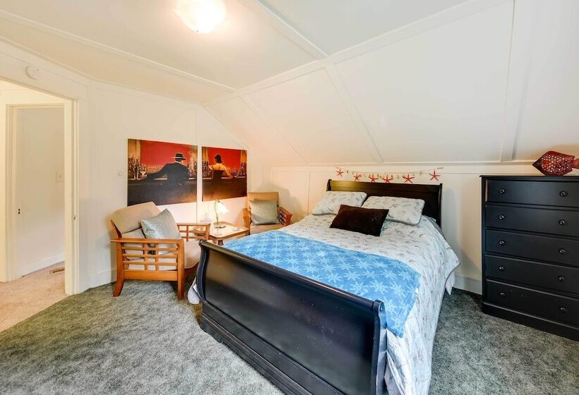 Powers Lake Home W/ Patio 9 Mi To Lake Geneva!