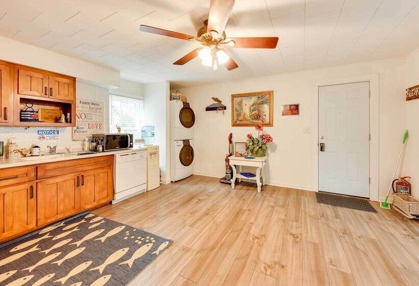 Powers Lake Home W/ Patio 9 Mi To Lake Geneva!