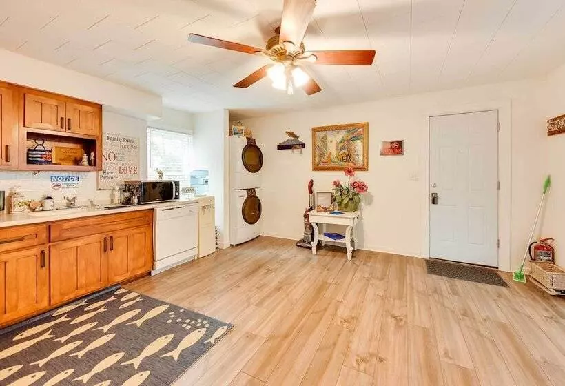 Powers Lake Home W/ Patio   9 Mi To Lake Geneva!