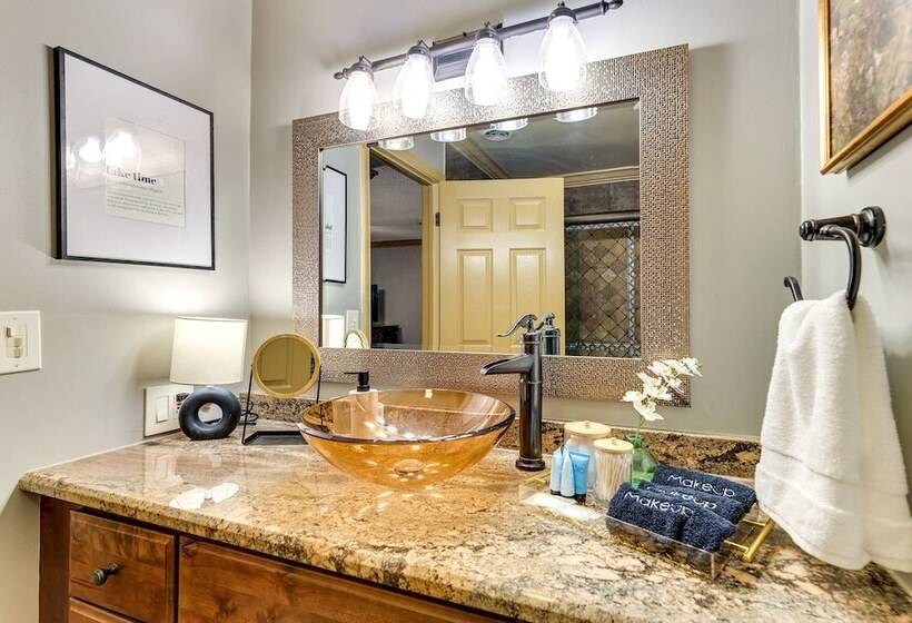 Rustic Iuka Retreat ~ 1/2 Mi To Pickwick Lake!