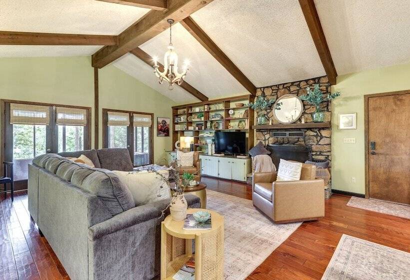 Rustic Iuka Retreat ~ 1/2 Mi To Pickwick Lake!