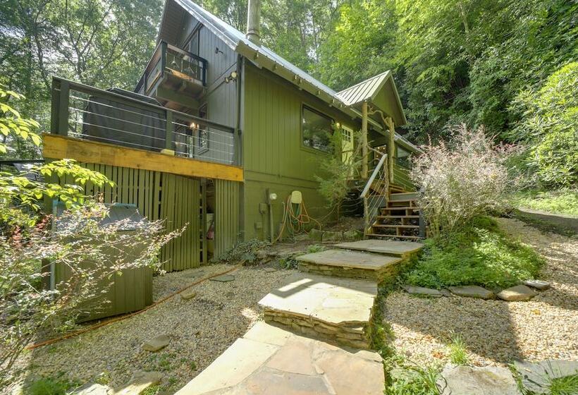 Sapphire Treehouse Cabin W/ Views, Deck, Fireplace