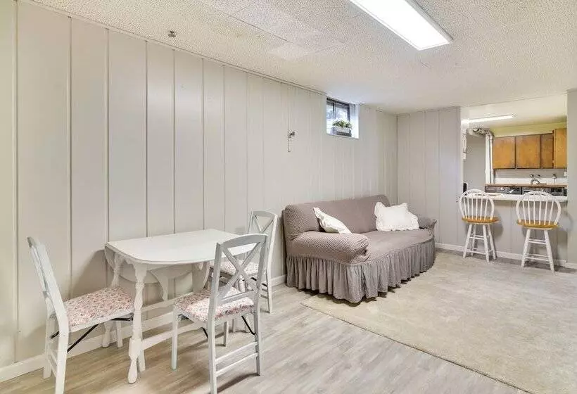 Serene Forest Grove Home W/ Deck & Stunning Views!