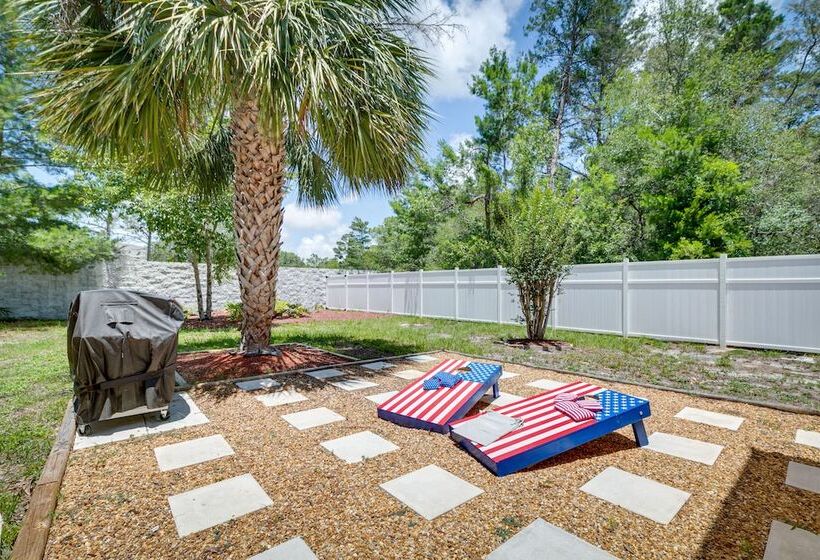 Spring Hill Home W/ Private Pool & Games!