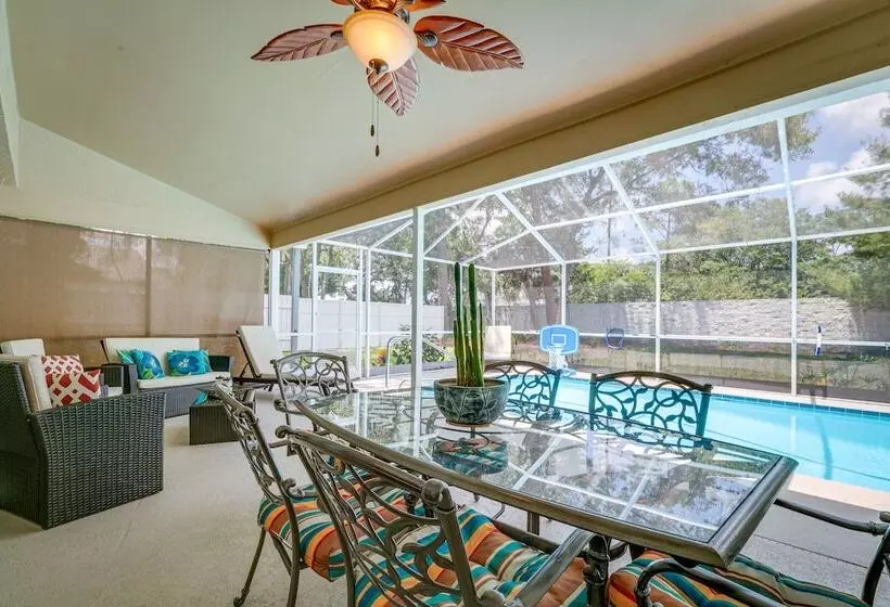 Spring Hill Home W/ Private Pool & Games!