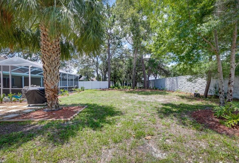 Spring Hill Home W/ Private Pool & Games!