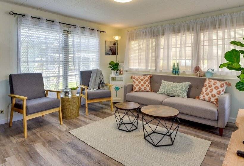 Sunny Bradenton Retreat Visit Anna Maria Island!