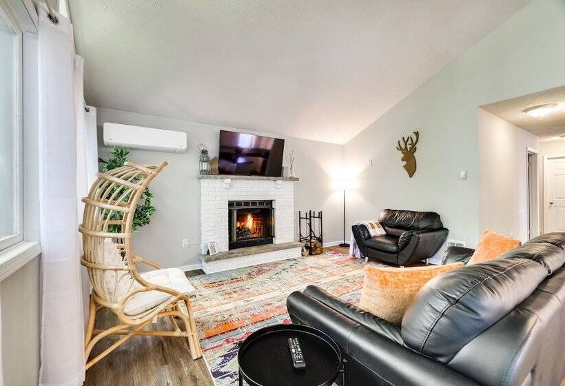 Tobyhanna Home W/ Hot Tub & Community Perks!