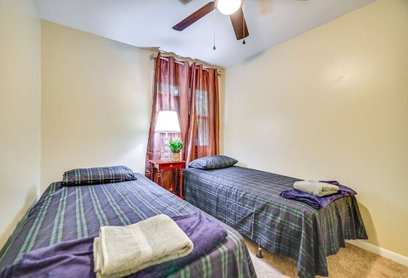 Tobyhanna Vacation Rental: Game Room & Trampoline!