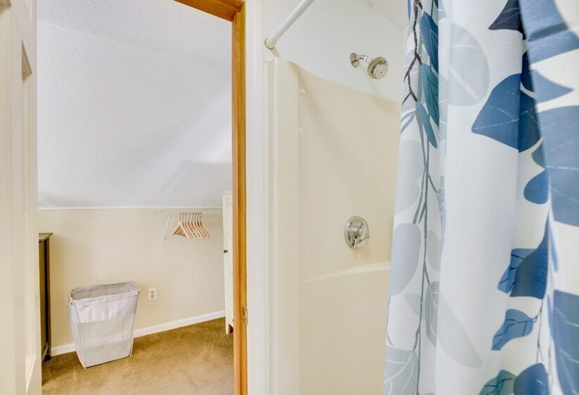 Waterfront Lake Arrowhead Home W/ Dock!