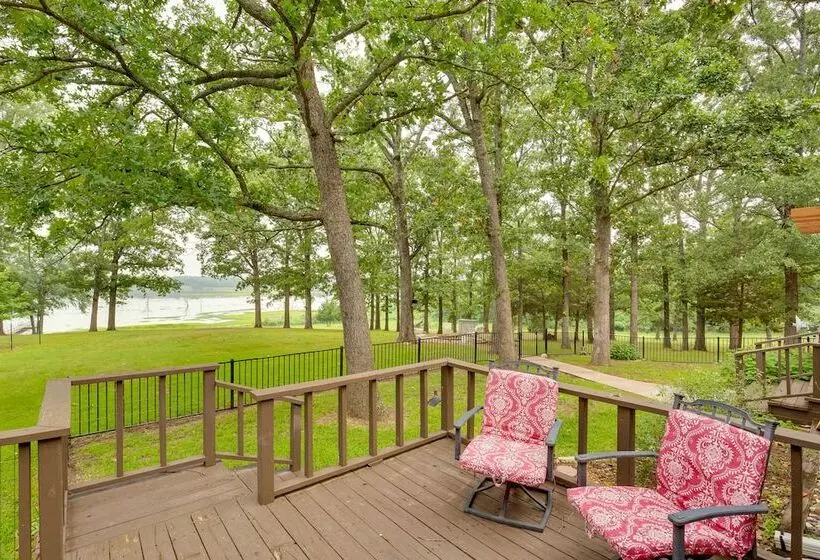 Waterfront Lake Fork Vacation Home W/ Boat Dock!