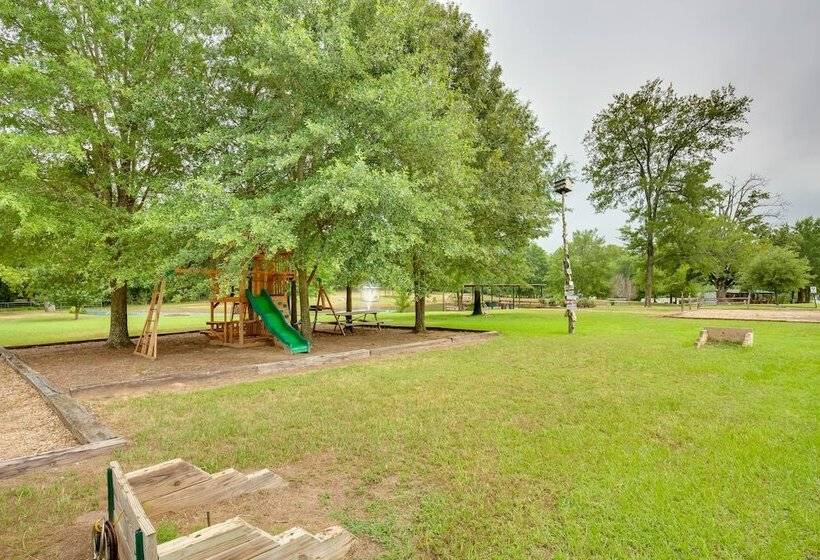 Waterfront Lake Fork Vacation Home W/ Boat Dock!