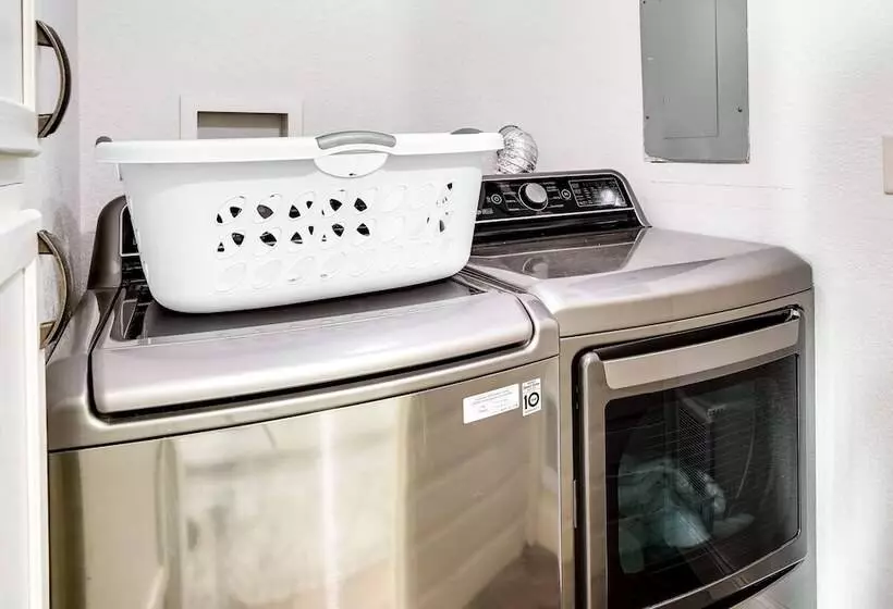 Waterfront Lake Poinsett Retreat W/ Fire Pit!