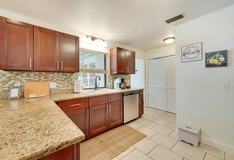 Winter Haven Retreat W/ Private Pool!