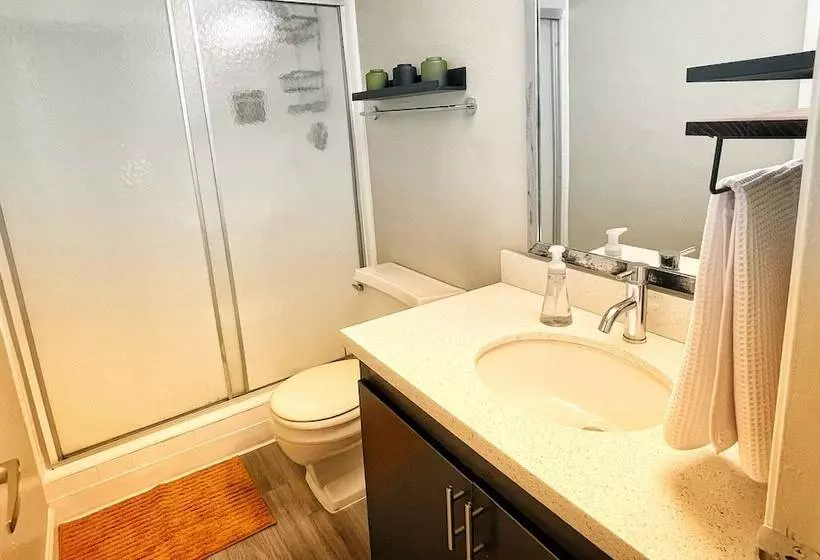 ユースホステル Stay Smart Modern Travelodge