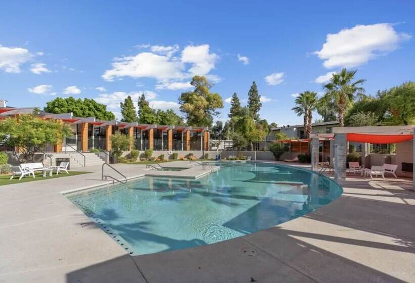 فندق صغير Stay Smart Modern Travelodge