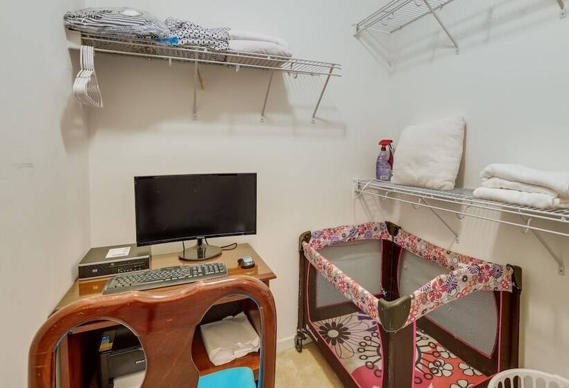 Birmingham Home W/ Yard 15 Mi To Downtown!