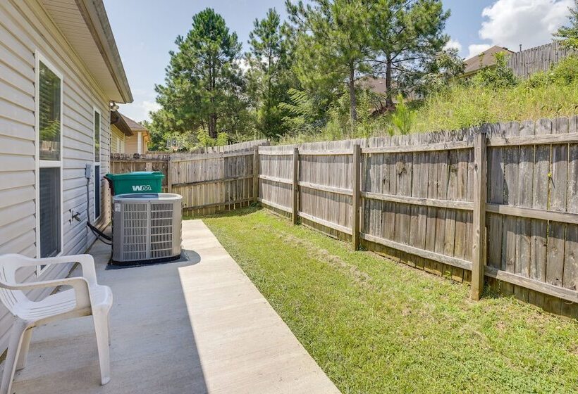 Birmingham Home W/ Yard 15 Mi To Downtown!