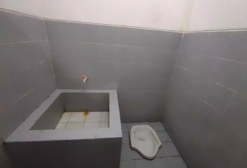 Capital O 93024 Hotel Ganesha