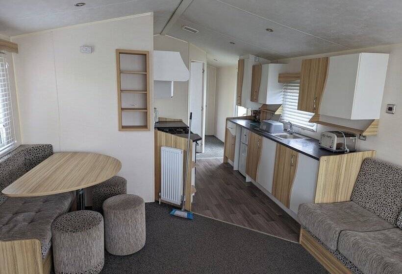 Cayton Caravan Holidays