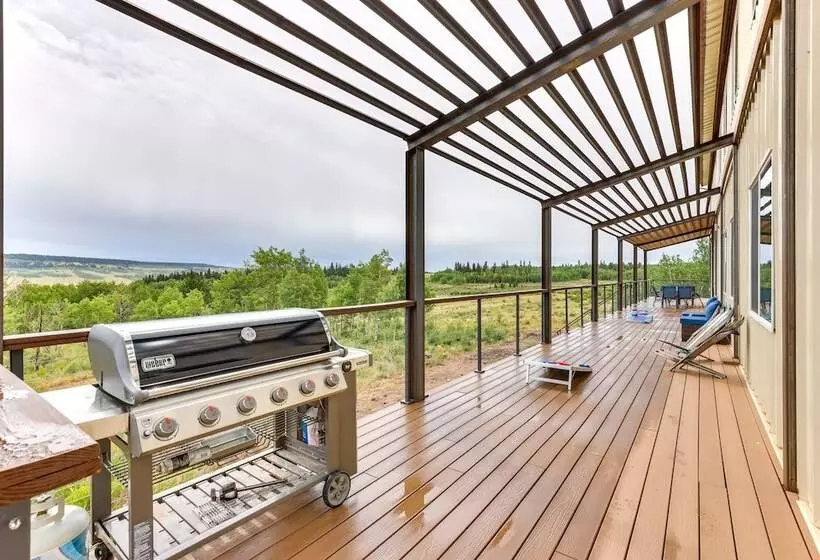 Colorado Retreat W/ Gas Grill & Mountain Views!