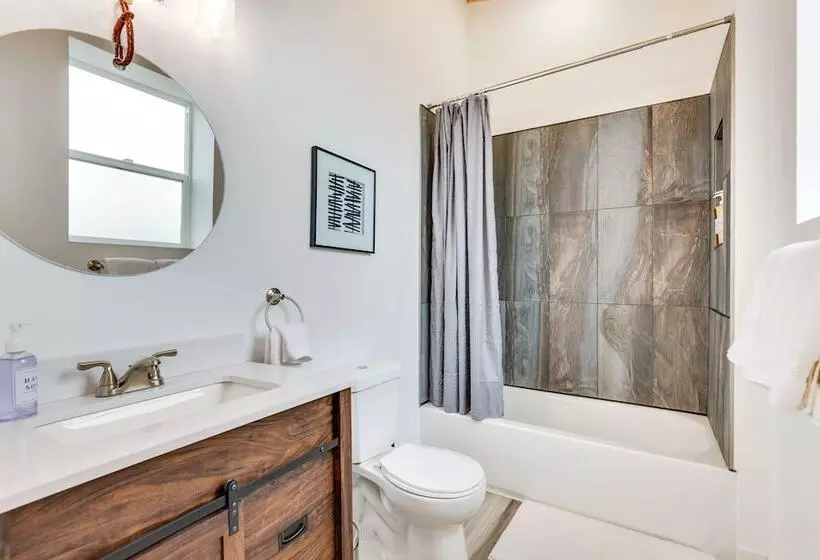 Colorado Retreat W/ Gas Grill & Mountain Views!