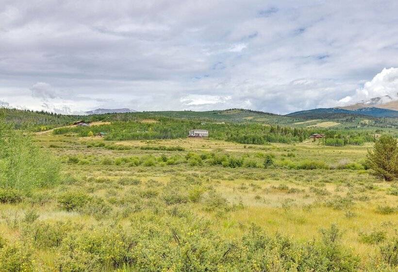 Colorado Retreat W/ Gas Grill & Mountain Views!