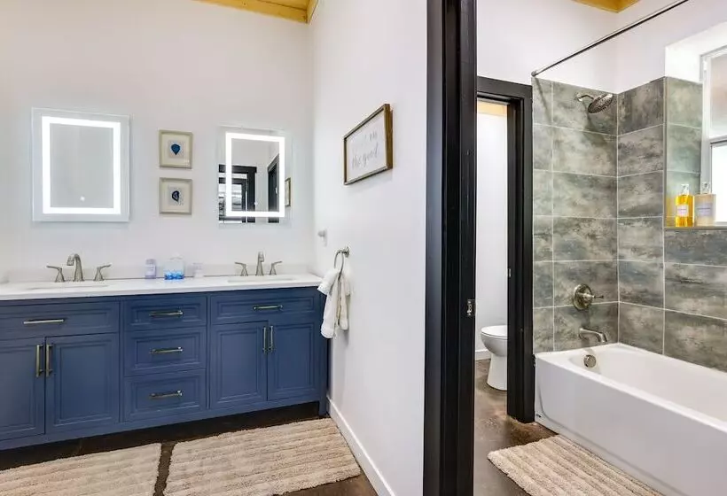 Colorado Retreat W/ Gas Grill & Mountain Views!