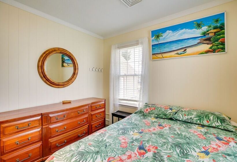 Cozy Jersey Shore Cottage W/ Beach Chairs!