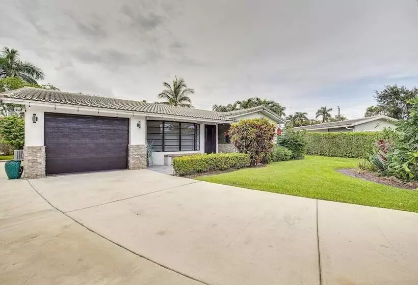 Deerfield Beach Home W/ Patio, Gas Grill & Patio