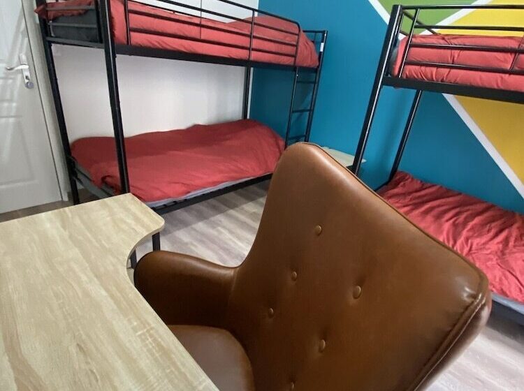 Hotel 5 Pl. Marcadieu