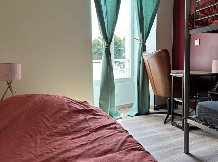 Hotel 5 Pl. Marcadieu