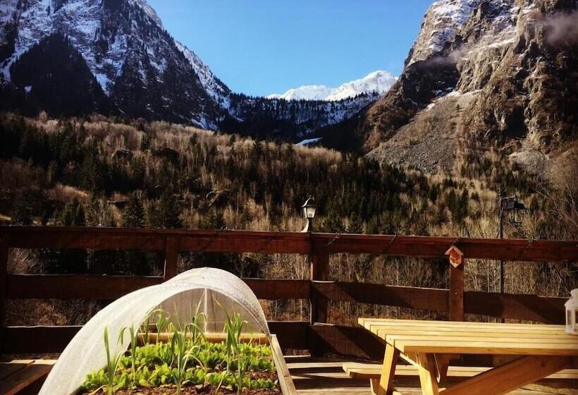 ホテル Au Bon Accueil