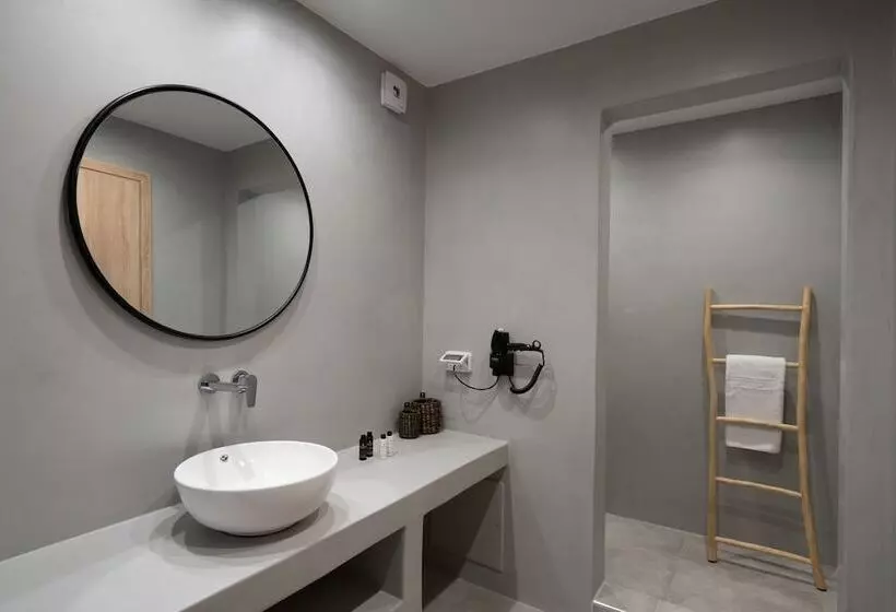 Hotelli El Destino Suites