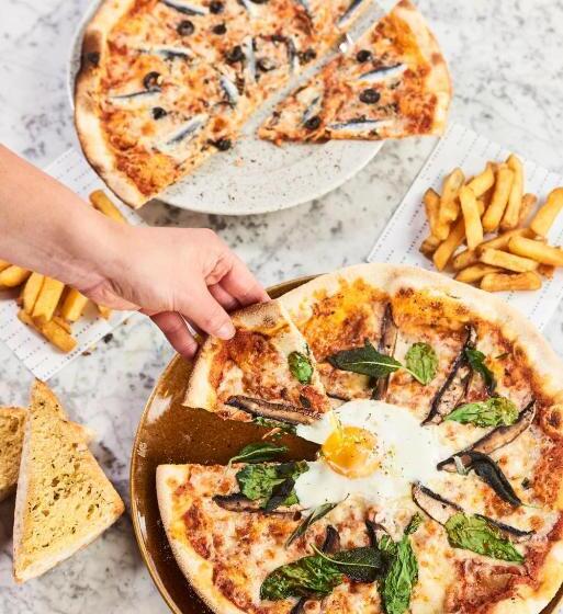 בית מלון כפרי Holiday Inn Blackpool, An Ihg