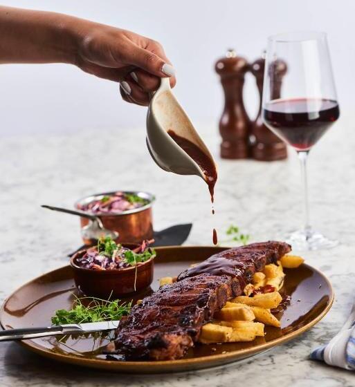 בית מלון כפרי Holiday Inn Blackpool, An Ihg