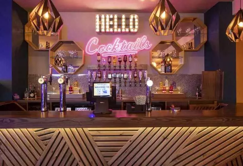 Hotelli Lovely 2 Bed Lodge In St Osyth