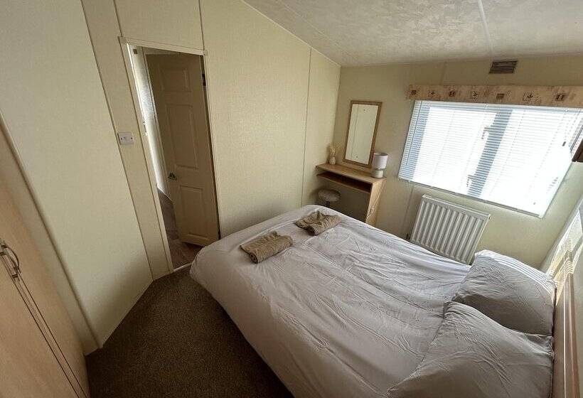 호텔 Lovely 2 Bed Lodge In St Osyth